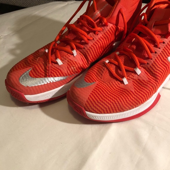 Nike Zoom Clearout High Top Sneakers 844372-888   6/16 - Picture 3 of 16